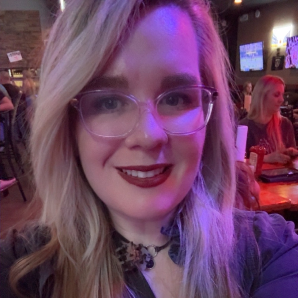 Meet your Posher, Jessica